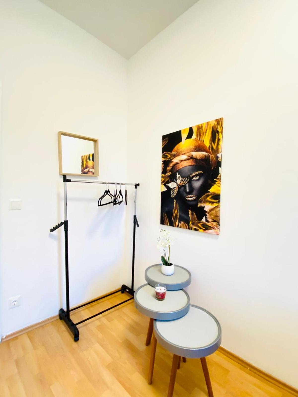 Bright 5Br Shared Apartment W Great Transport Link Vienna Exterior photo