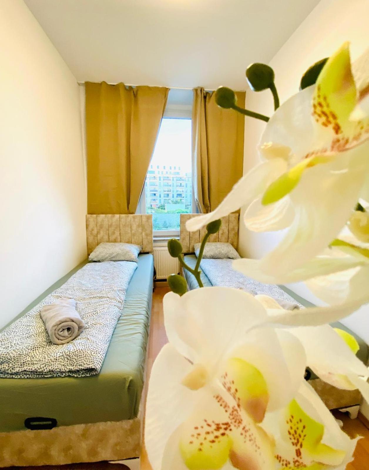Bright 5Br Shared Apartment W Great Transport Link Vienna Exterior photo