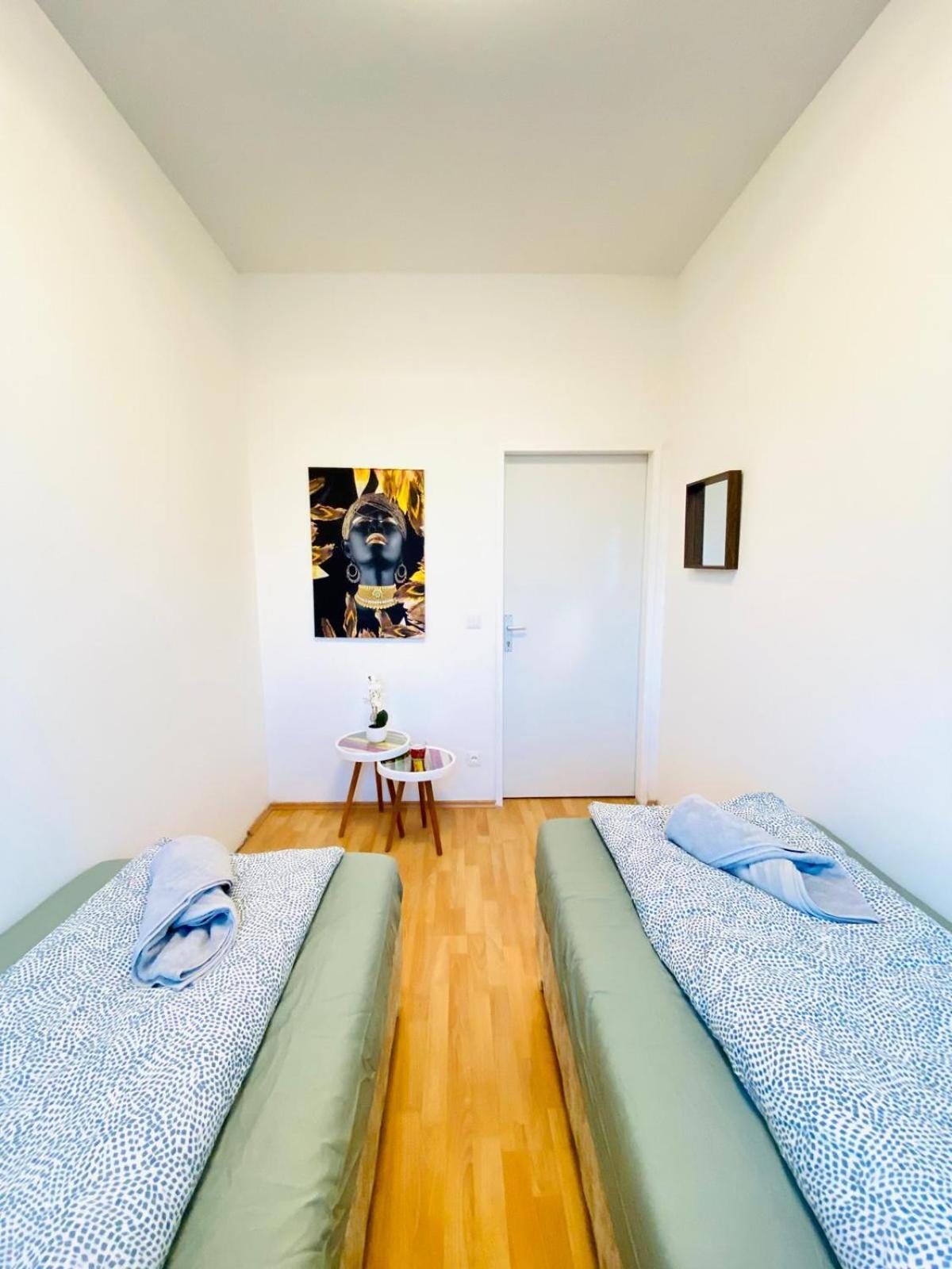 Bright 5Br Shared Apartment W Great Transport Link Vienna Exterior photo